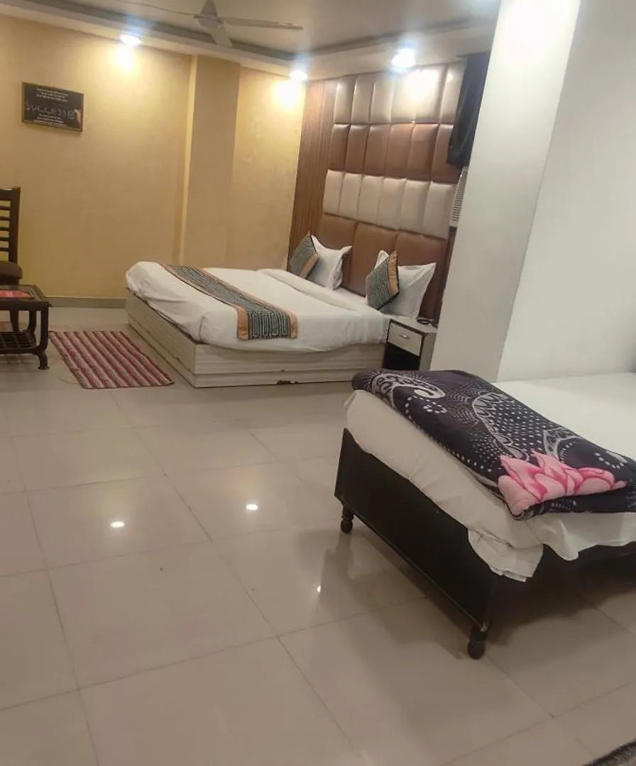 Hotel Grand Grace Plaza Near Igi Airport Delhi New Delhi 4*,