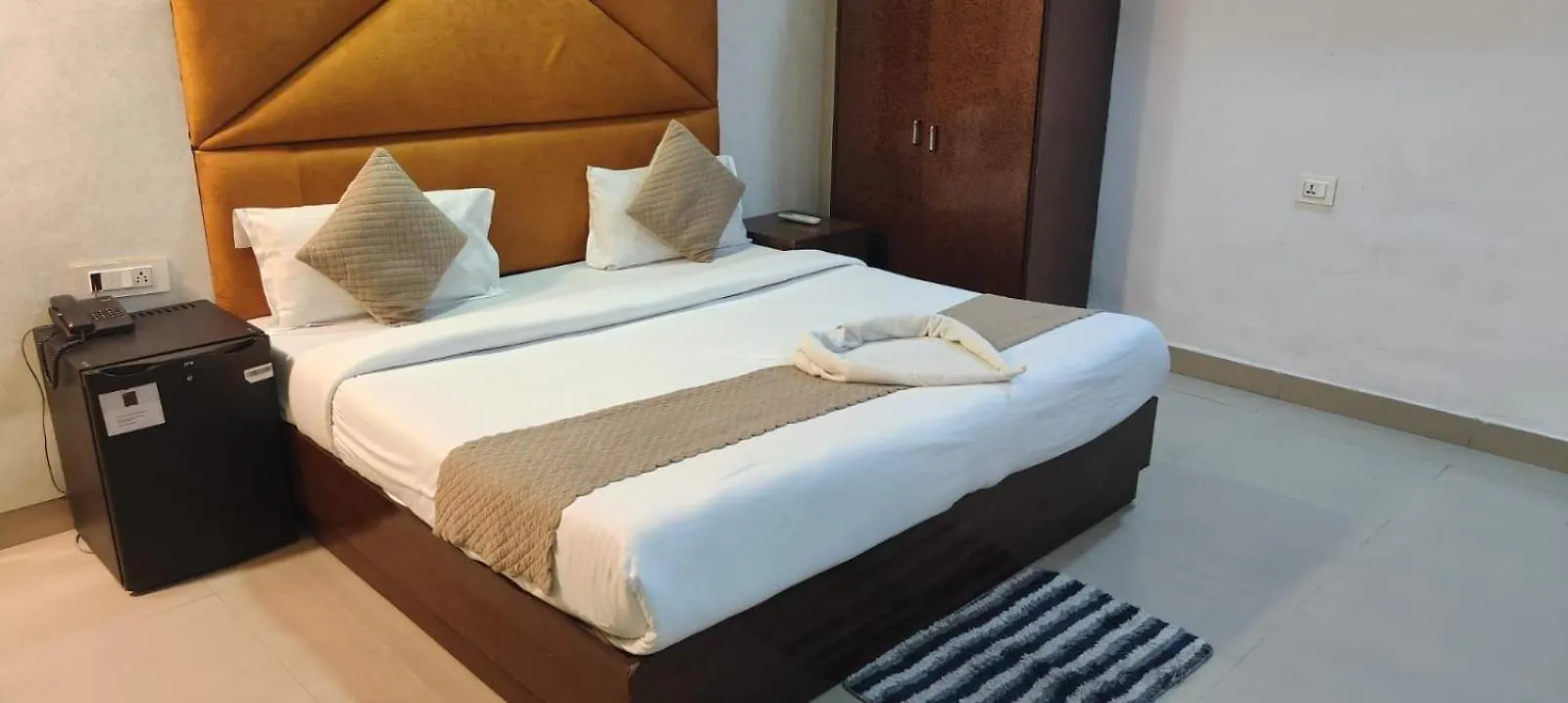 Hotel Grand Grace Plaza Near Igi Airport Delhi  New Delhi